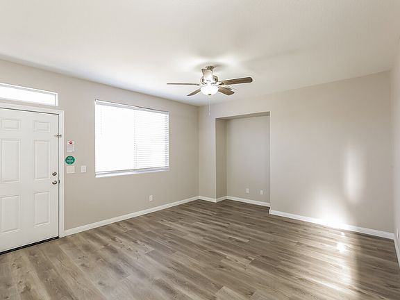 4th image of 8815 Murray Canyon Ct