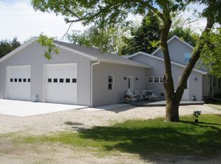 5120 Clark Lake Road, Sturgeon Bay, WI 54235