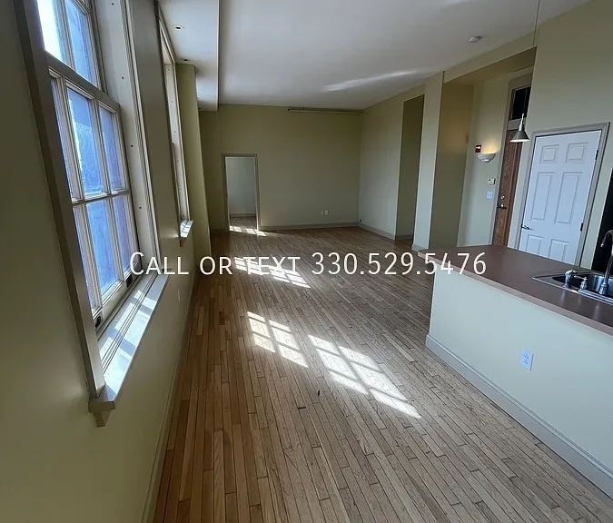 2404 Prospect Ave — Photo 24