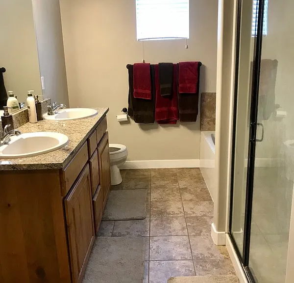 356 S 790 W — Photo 10