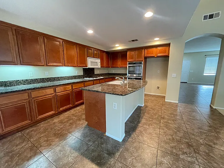 6416 Bodega Ct — Photo 4