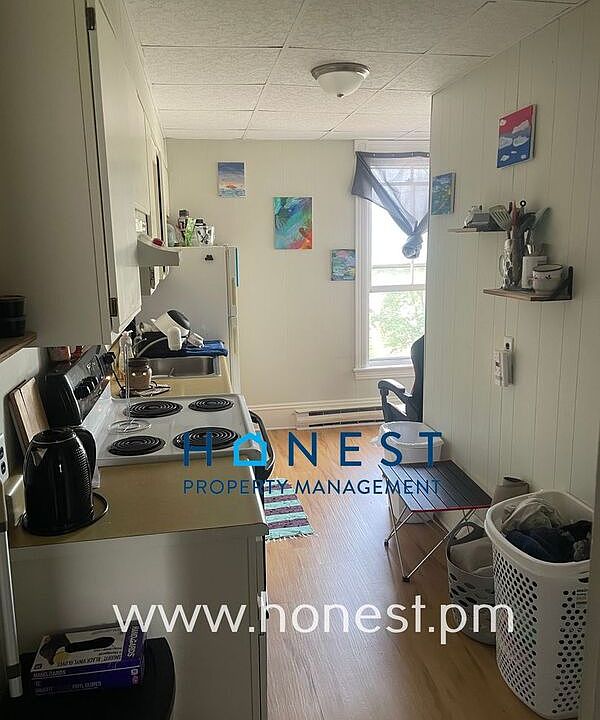 1st image of 51 Cushing St APT 4
