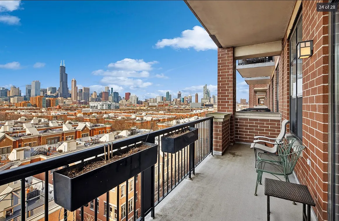 1 bed, 900 sqft, $2,800 — Photo 2