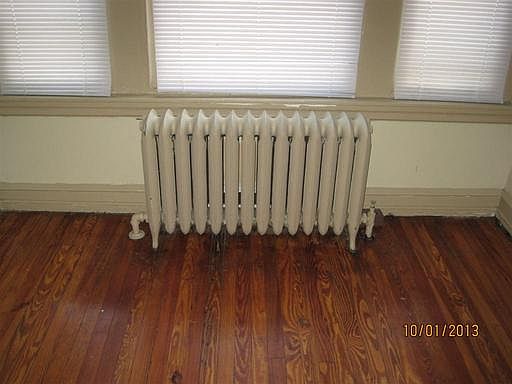 4th image of 5906 Latona St