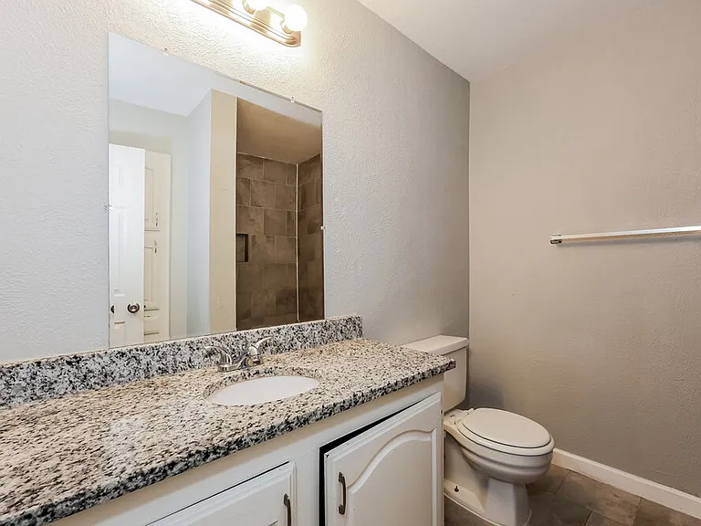 7709 Landmark Ridge St — Photo 11