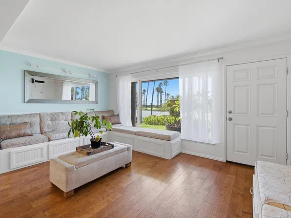715 Ocean View Dr, Port Hueneme, CA 93041