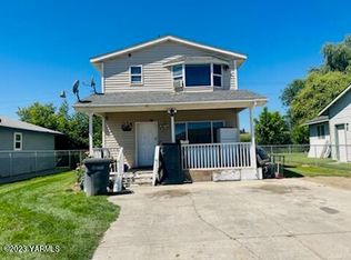 823 Ismo Loop, Sunnyside, WA 98944