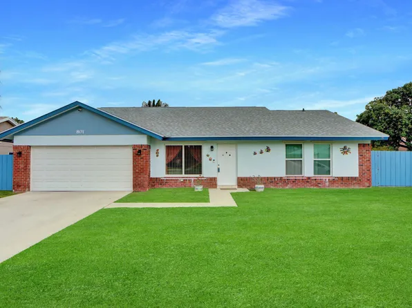 801 NW 8th Way, Boynton Beach, FL 33426
