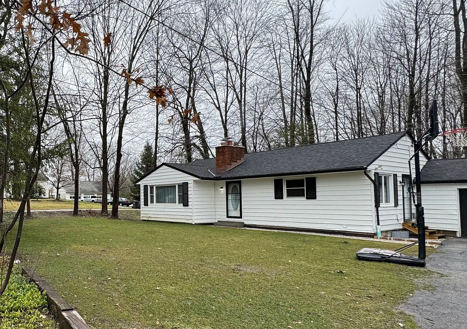 35180 Solon Rd, Solon, OH 44139 Zillow