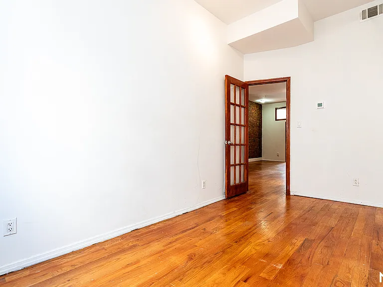 327 Nostrand Ave #4 — Photo 8