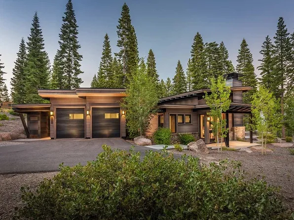 8370 Valhalla Dr, Truckee, CA 96161