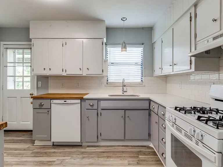 10858 Cassandra Way — Photo 2