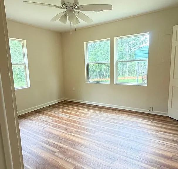 3406 Holly Springs Rd — Photo 8