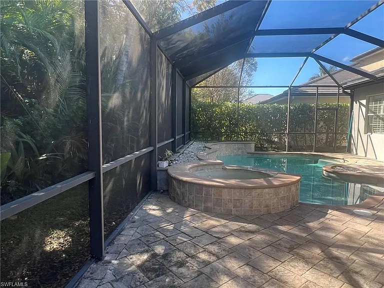6853 Il Regalo Cir — Photo 18