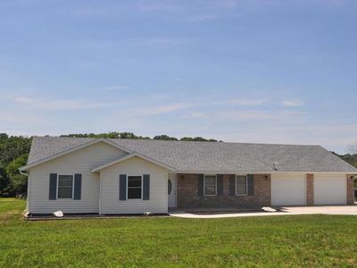 10961 Haha Ln, Hannibal, MO, 63401