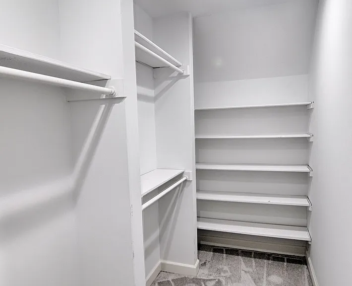 2068 Carriage Way — Photo 13