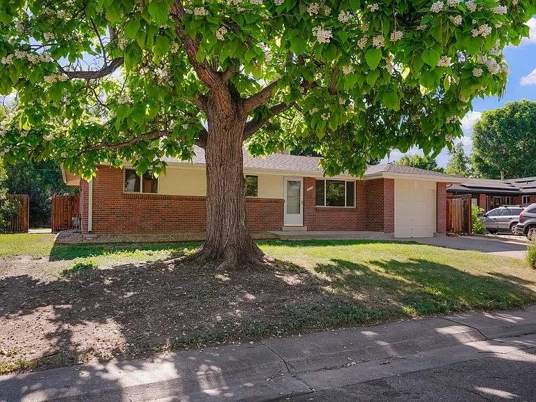 6023 Holland St — Photo 8