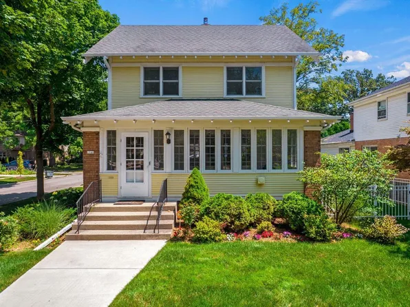 1948 Pleasant STREET, Wauwatosa, WI 53213