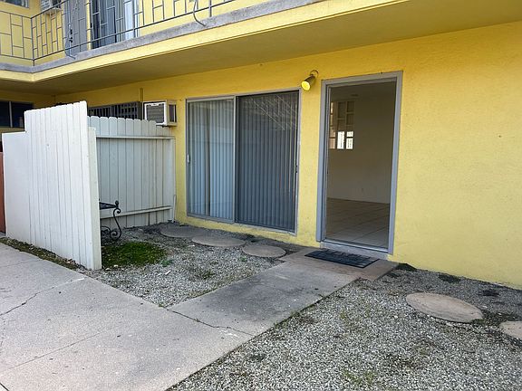 3rd image of 611 N Alhambra Ave APT C