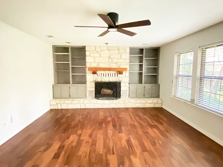10905 Wintergreen Hl — Photo 17