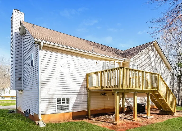 7015 Bristol Trl — Photo 15