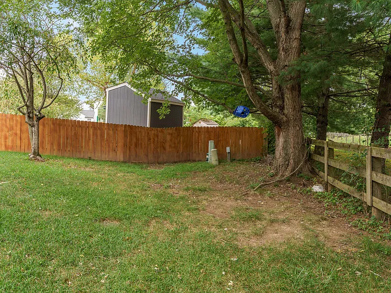 450 Hennigans Grove Rd — Photo 31