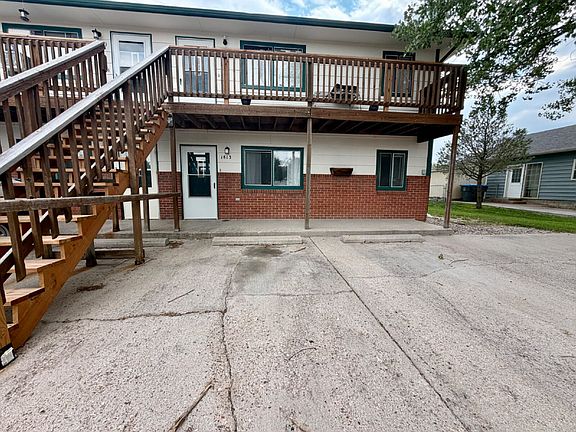 2nd image of 1813 Edgewater Ave #0