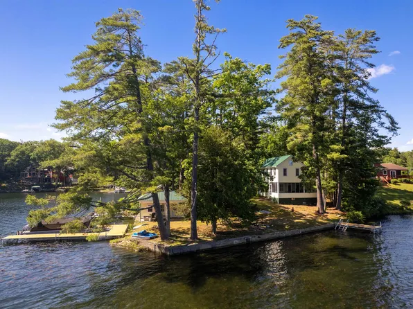 48 Acorn Lodge Road, Castleton, VT 05735