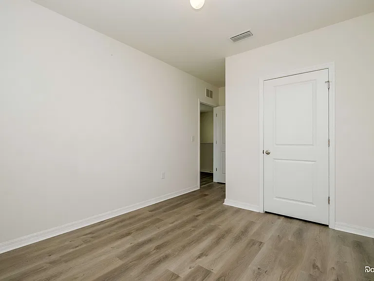 4916 Willow Breeze Way — Photo 12