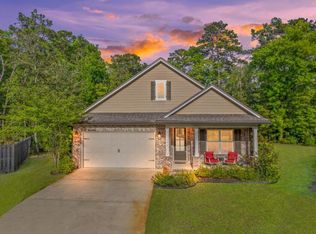 140 Pintail Blvd, Freeport, FL 32439