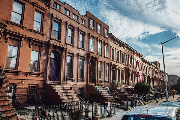 Rented by Nooklyn NYC LLC | media 17