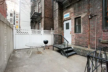 Rented by J. Lemle Real Estate