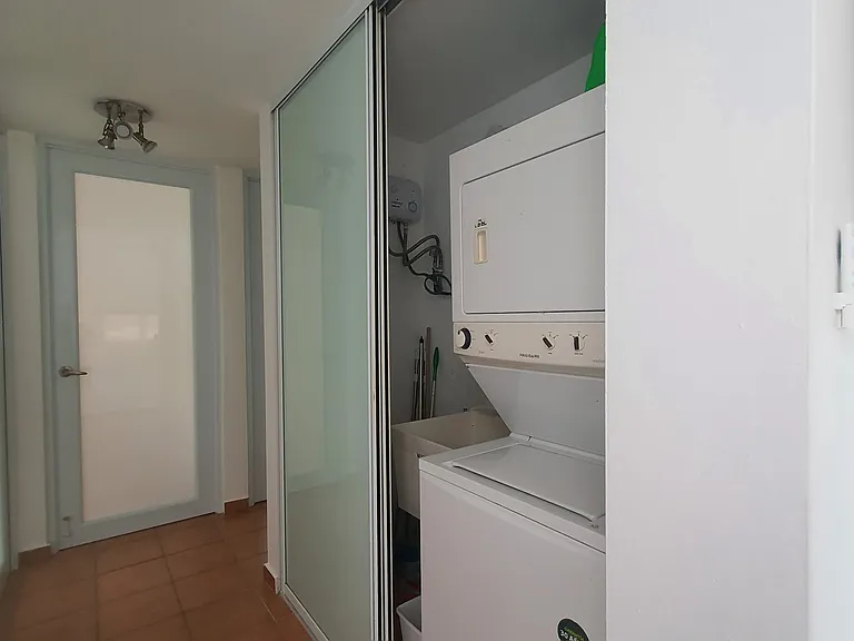 43 Calle Luna D2 Puertas Del Shl — Photo 14