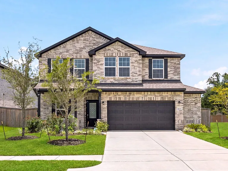 4821 Magnolia Springs Dr — Photo 1