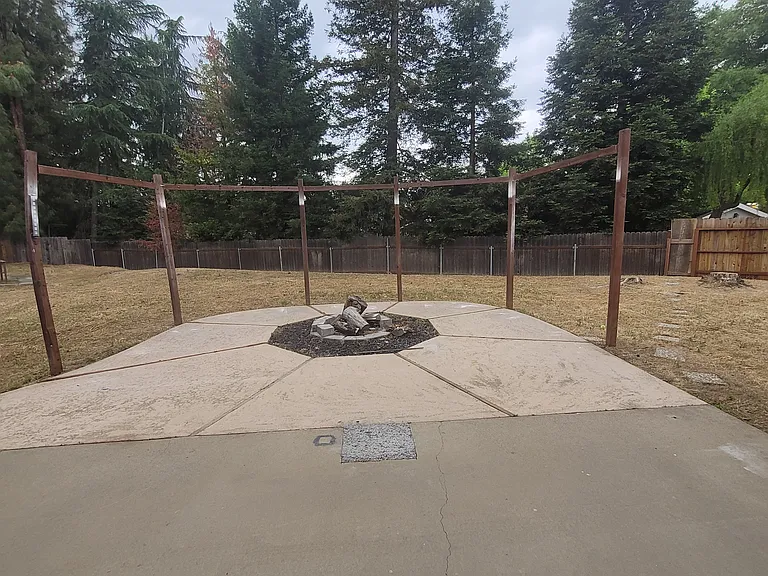 7001 Jenner Ct — Photo 9
