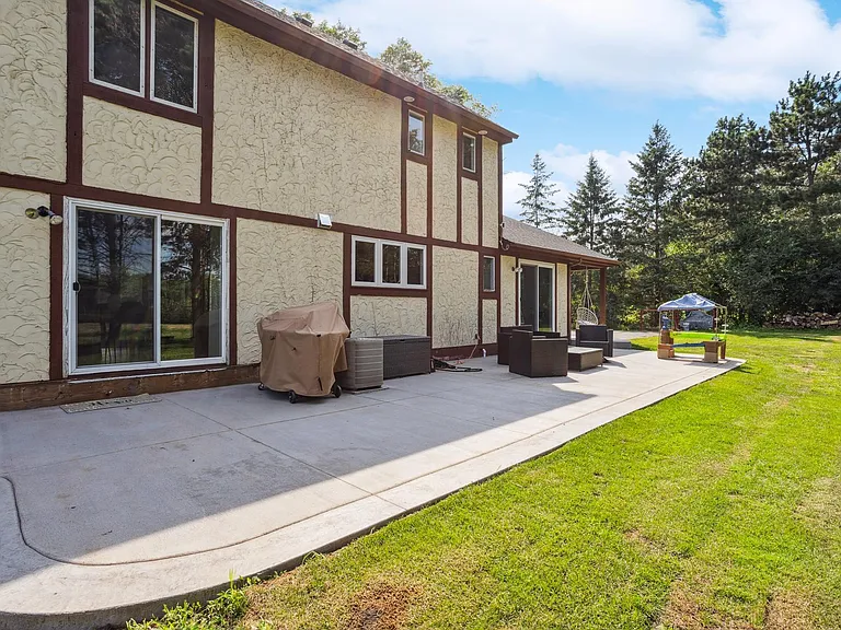 10144 67th Ln N — Photo 41