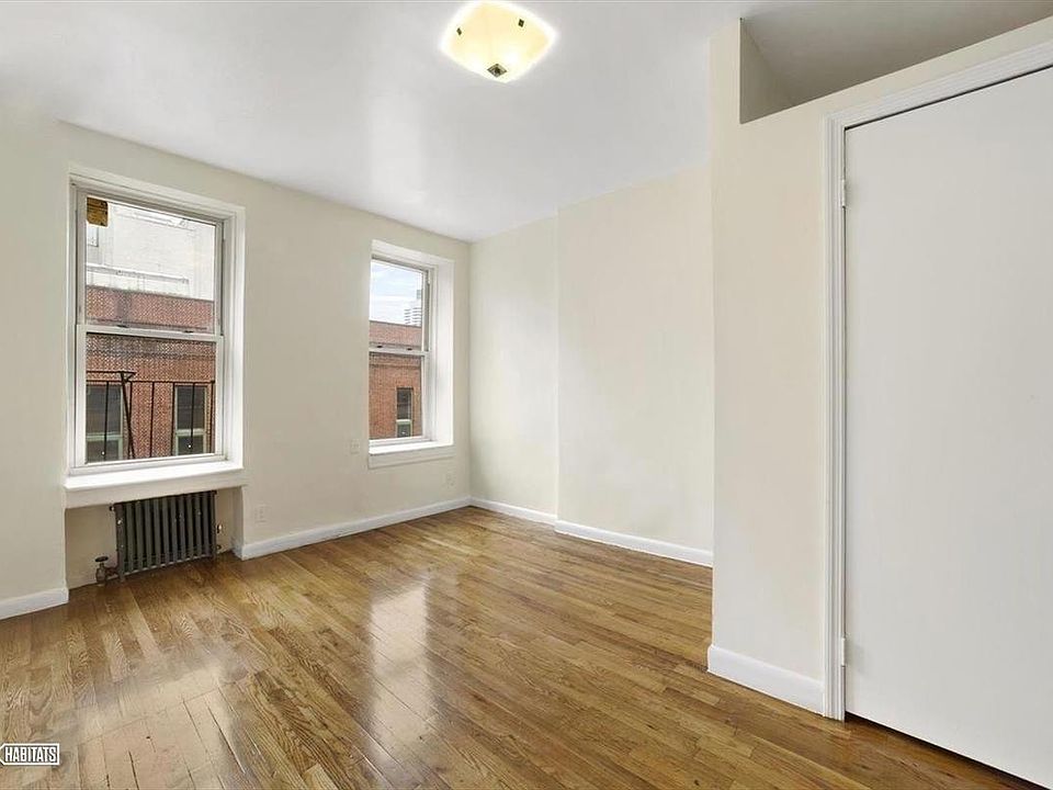 2nd image of 448 W 55th St APT 2E