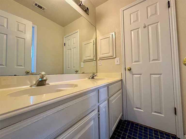 10813 Redmond Rd — Photo 30