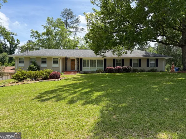 2950 Thornwood Dr, Macon, GA 31204