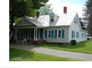 4 New Portland Rd, North Anson, ME 04958