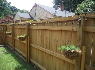 587 Lynncrest St, Memphis, TN 38122