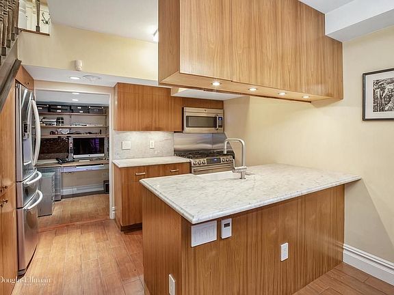 2nd image of 161 9th Ave APT 1A