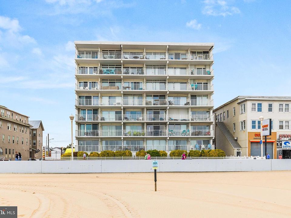 1st image of 401 Atlantic Ave Unit 506