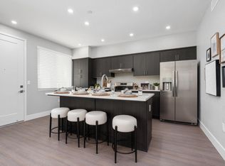 1491 E Alluvial Ave #105, Clovis, CA 93611