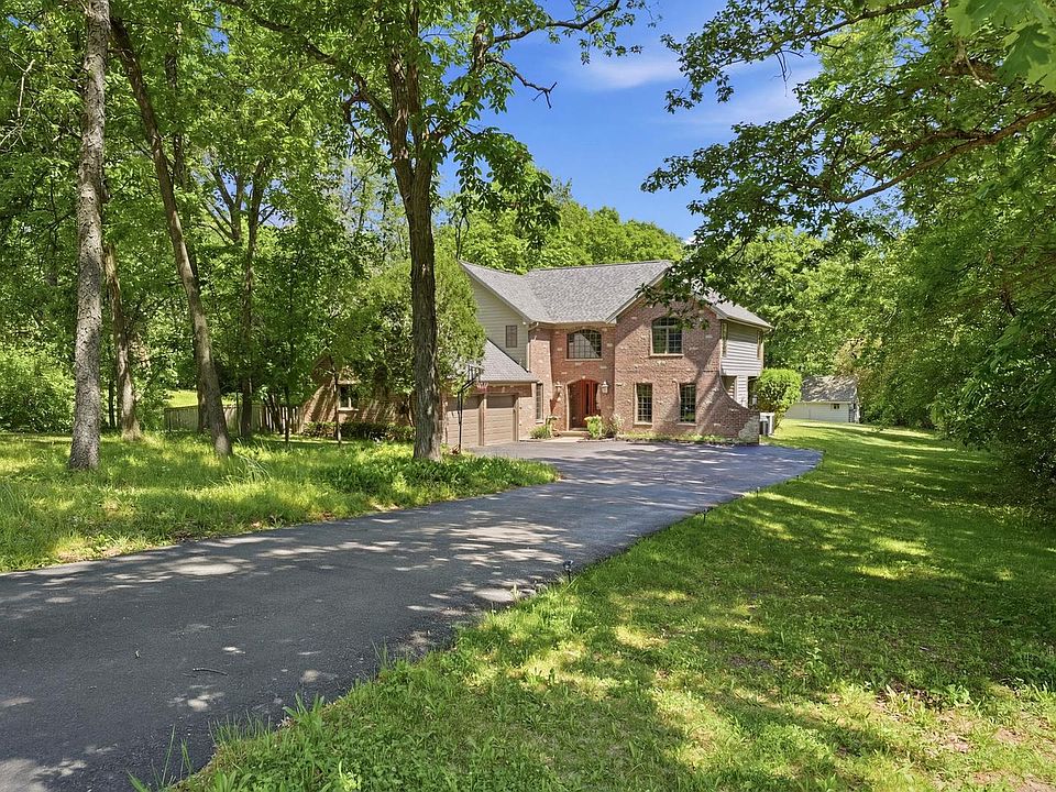 1st image of 26792 W Lakeview Dr S