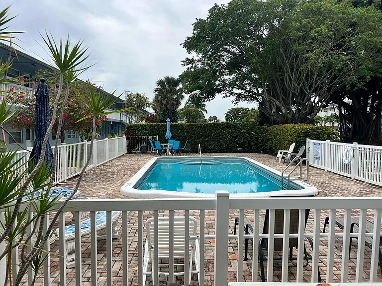 751 Pine Dr #101 — Photo 7