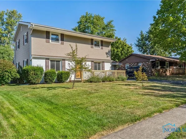 1908 Gayle Ln, Findlay, OH 45840