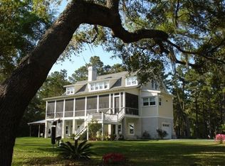 7 Marsh Oaks Ln, Seabrook, SC 29940