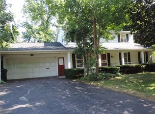 66 True Hickory Dr, Rochester, NY 14615