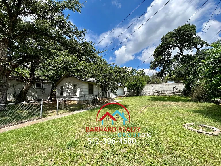 1007 N Lbj Dr — Photo 23